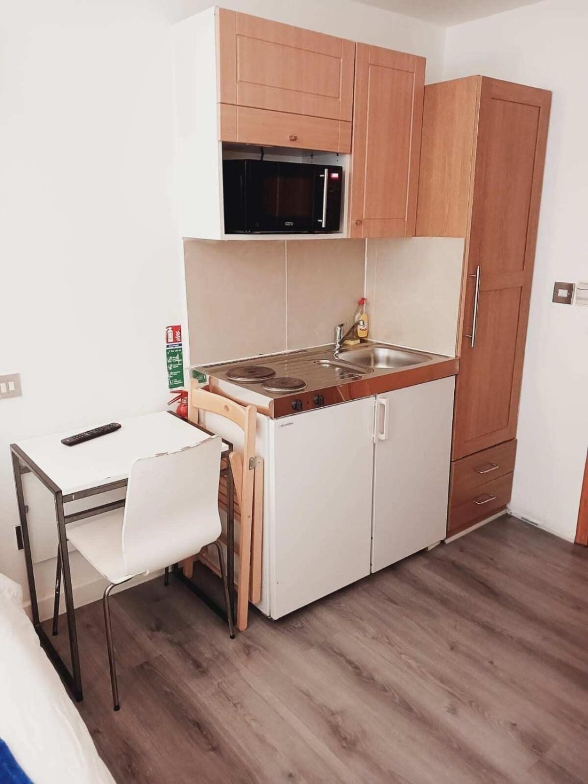 F304-Lovely 3Rd Flr Studio Fits 2 Near Hyde Park London Exterior foto